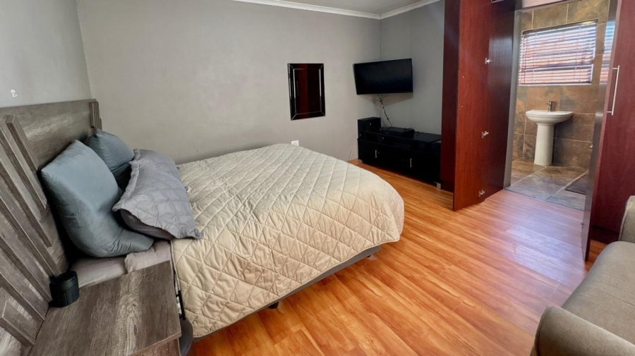 3 Bedroom Property for Sale in Parsonsvlei Eastern Cape